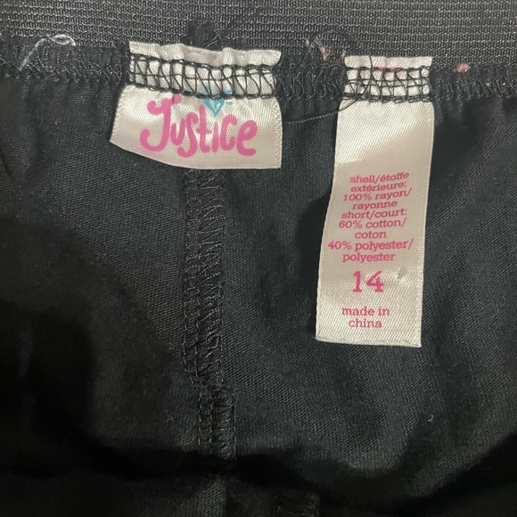 Justice Girls Skort | Color: Black Floral | Size: 14 - Picture 6 of 6